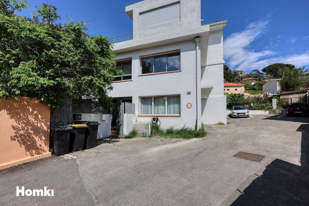 Appartement à HYERES