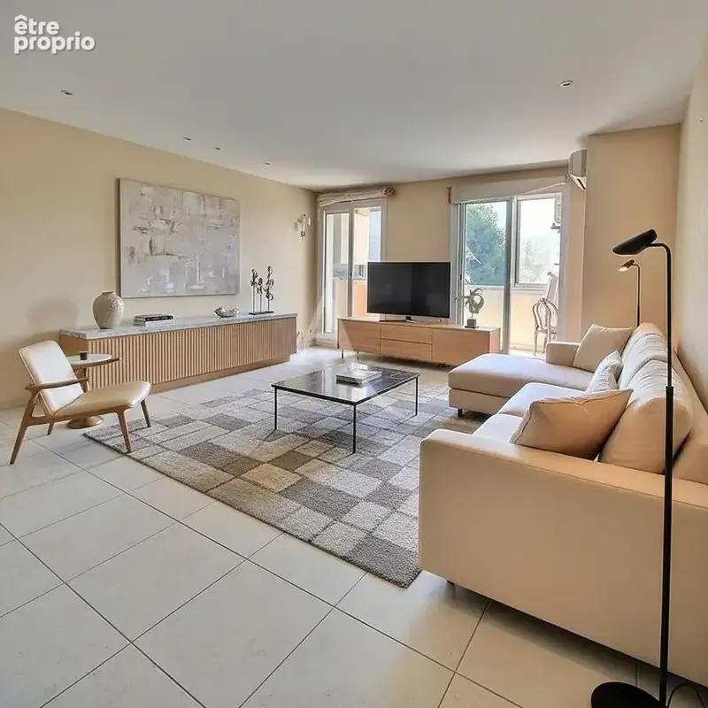 Appartement à MARSEILLE-9E