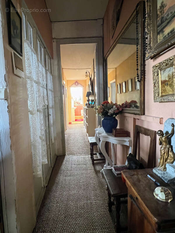 Appartement à LEZIGNAN-CORBIERES