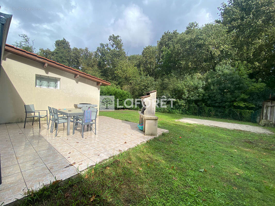 Maison à MARTIGNAS-SUR-JALLE