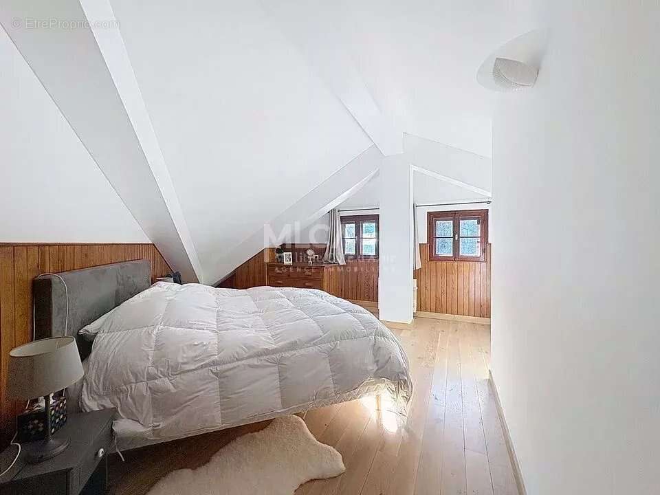 Appartement à SAINT-ETIENNE-DE-TINEE