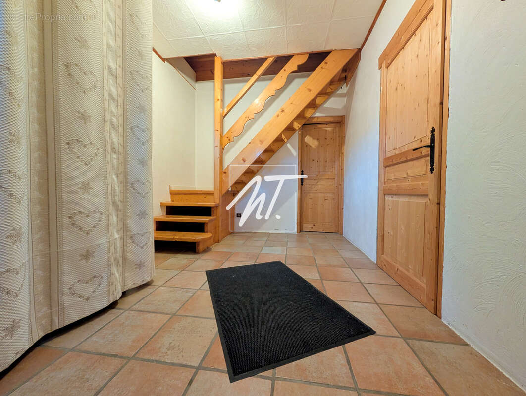 Maison à TANINGES