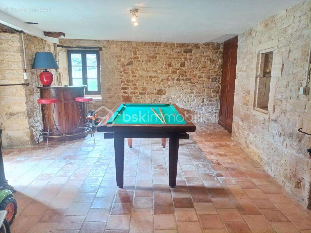 Ensemble immobilier en pierre avec piscine – au cœur du Lot - photo 11