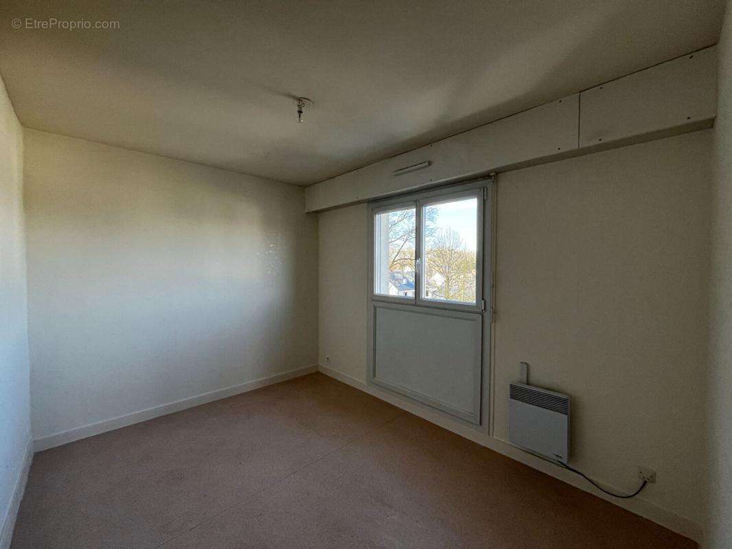 Appartement à PELLOUAILLES-LES-VIGNES