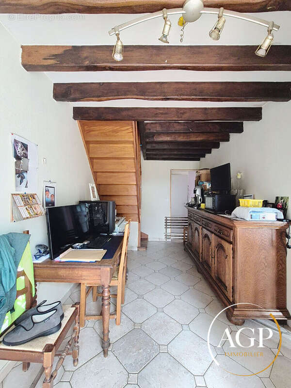 Maison à MEZIERES-EN-GATINAIS