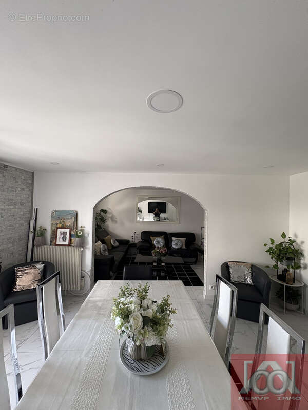 Appartement à NEUILLY-SUR-MARNE