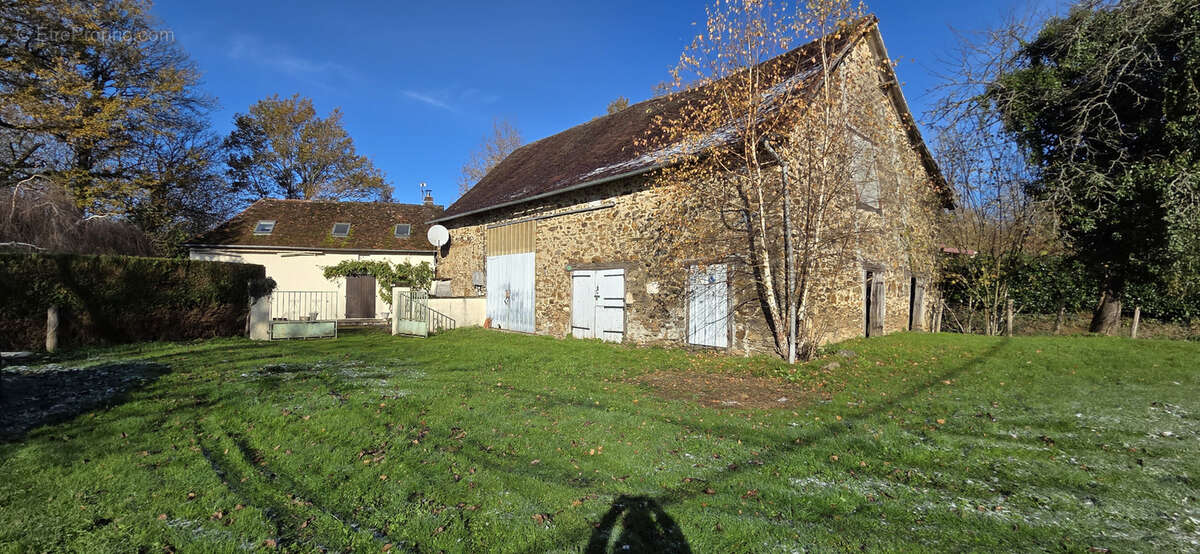 Maison à LUBERSAC