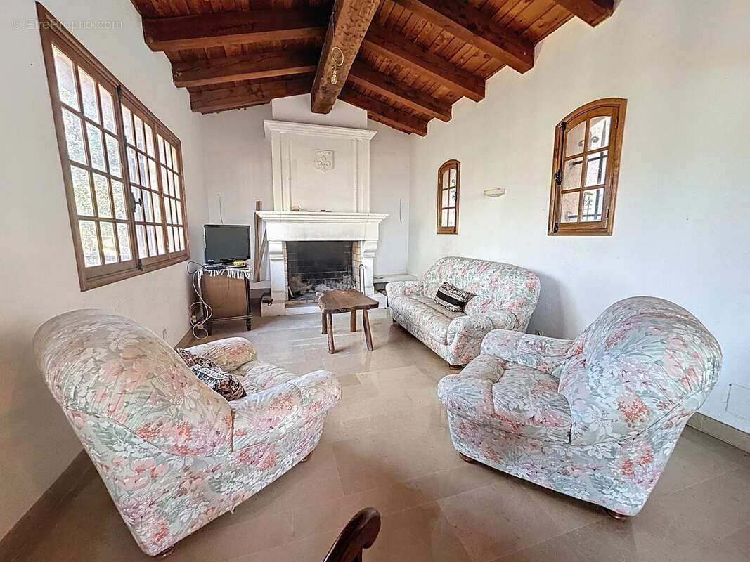 Maison à MANDELIEU-LA-NAPOULE
