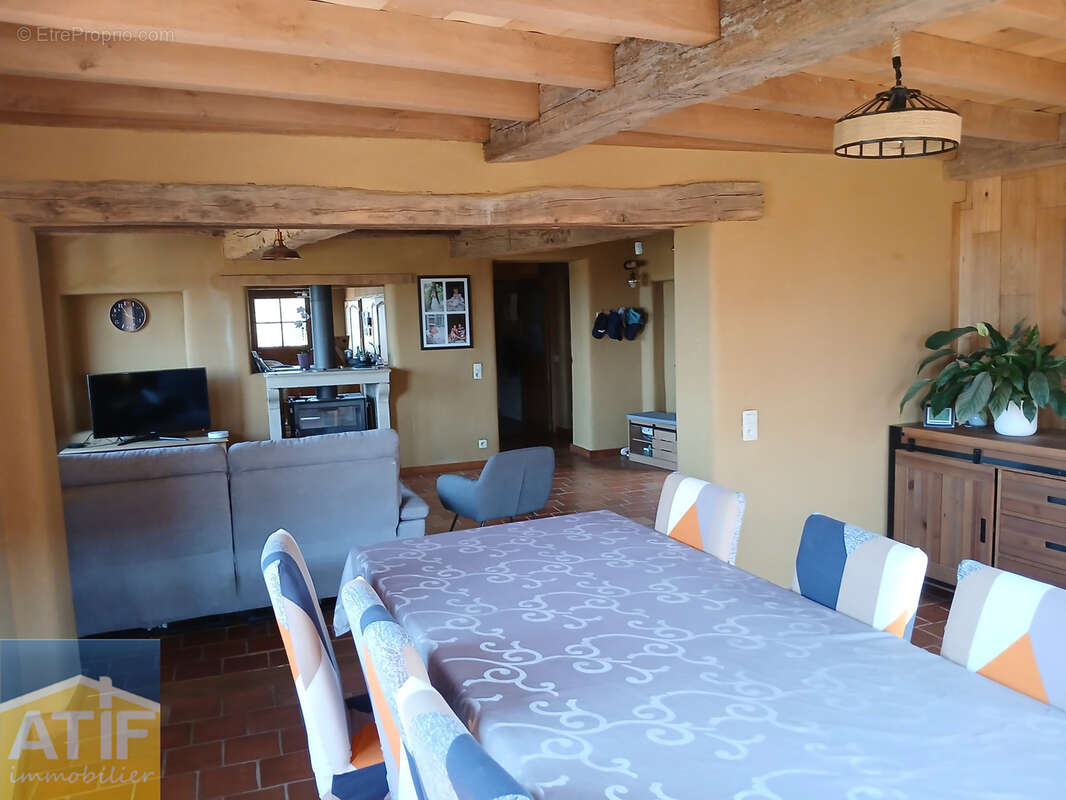 Maison à DANCE