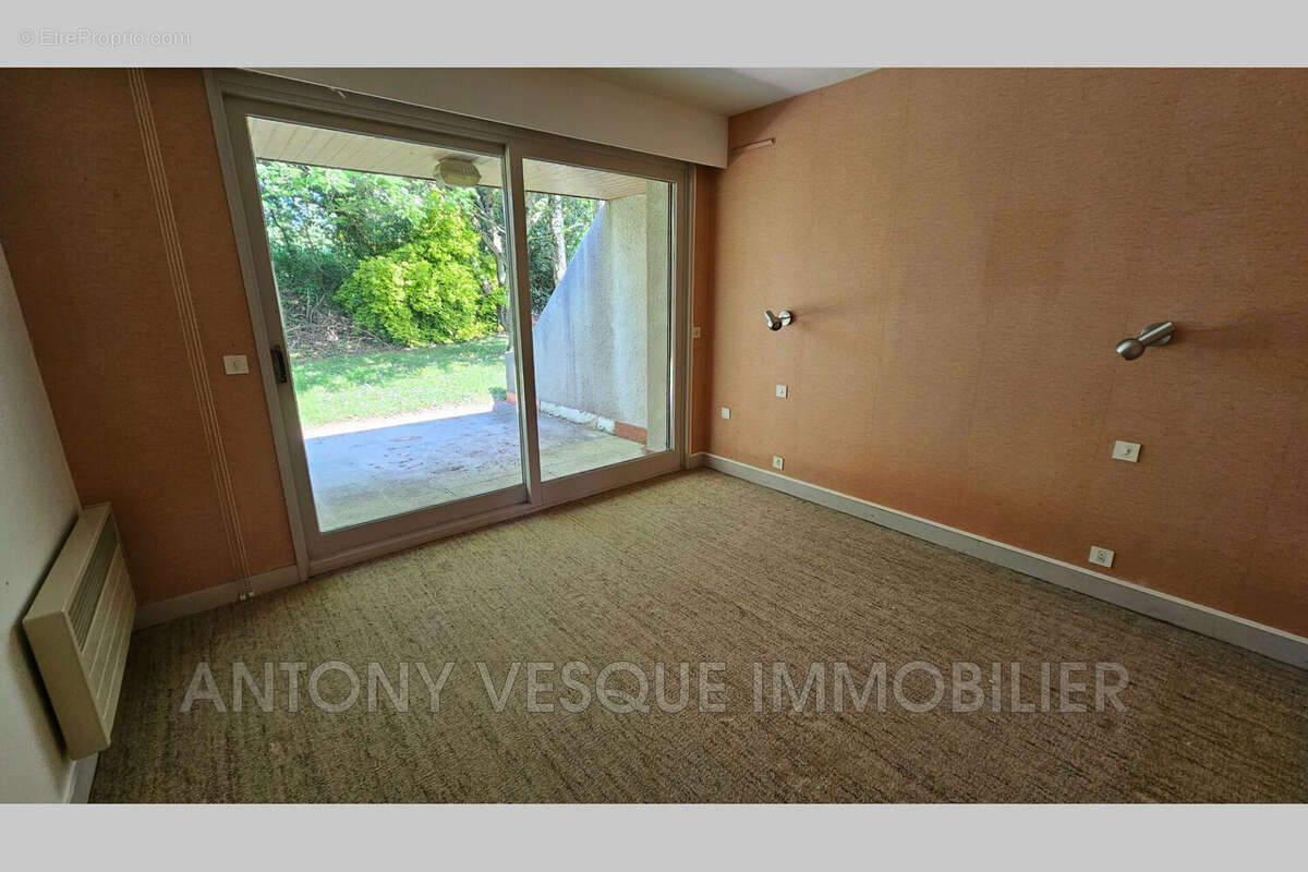 Maison à HEUGUEVILLE-SUR-SIENNE