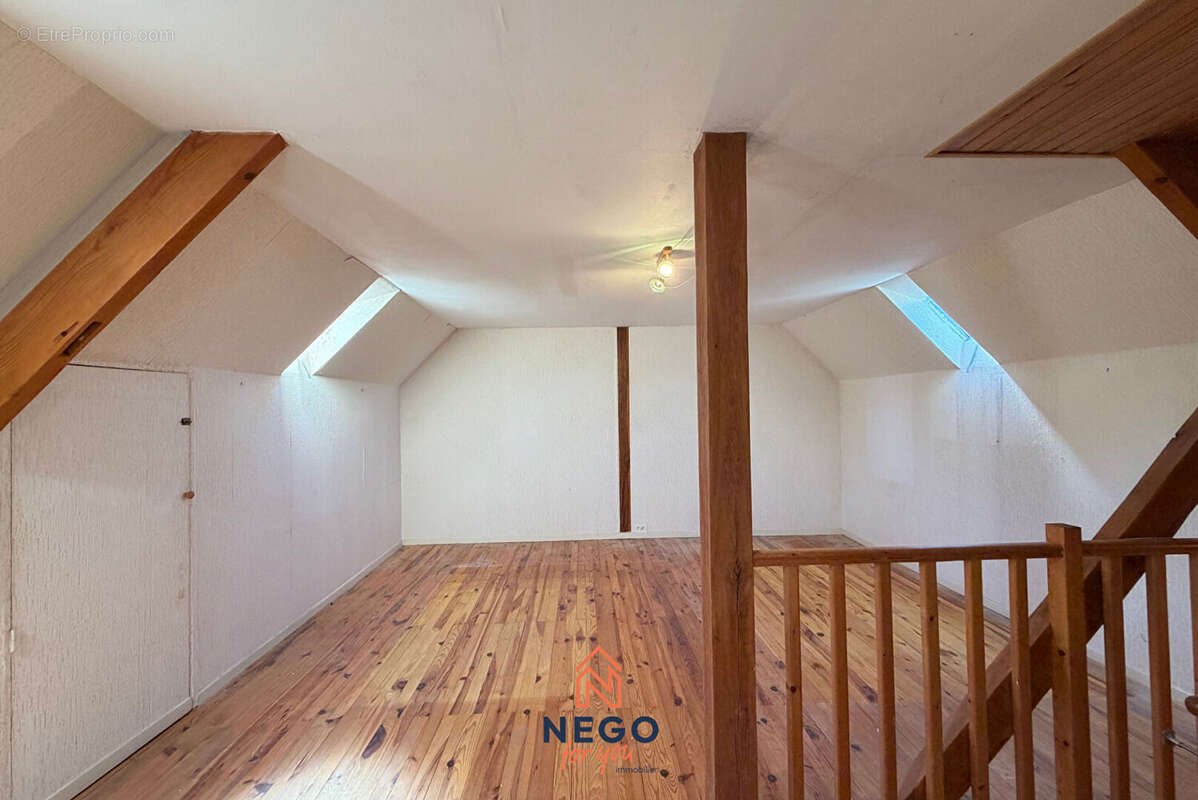 Nouveauté - Maison de plain-pied 159 m² à Avrillé - photo 8