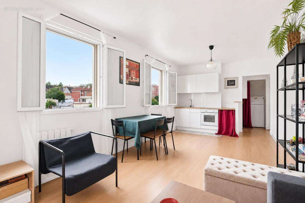 Appartement à IVRY-SUR-SEINE