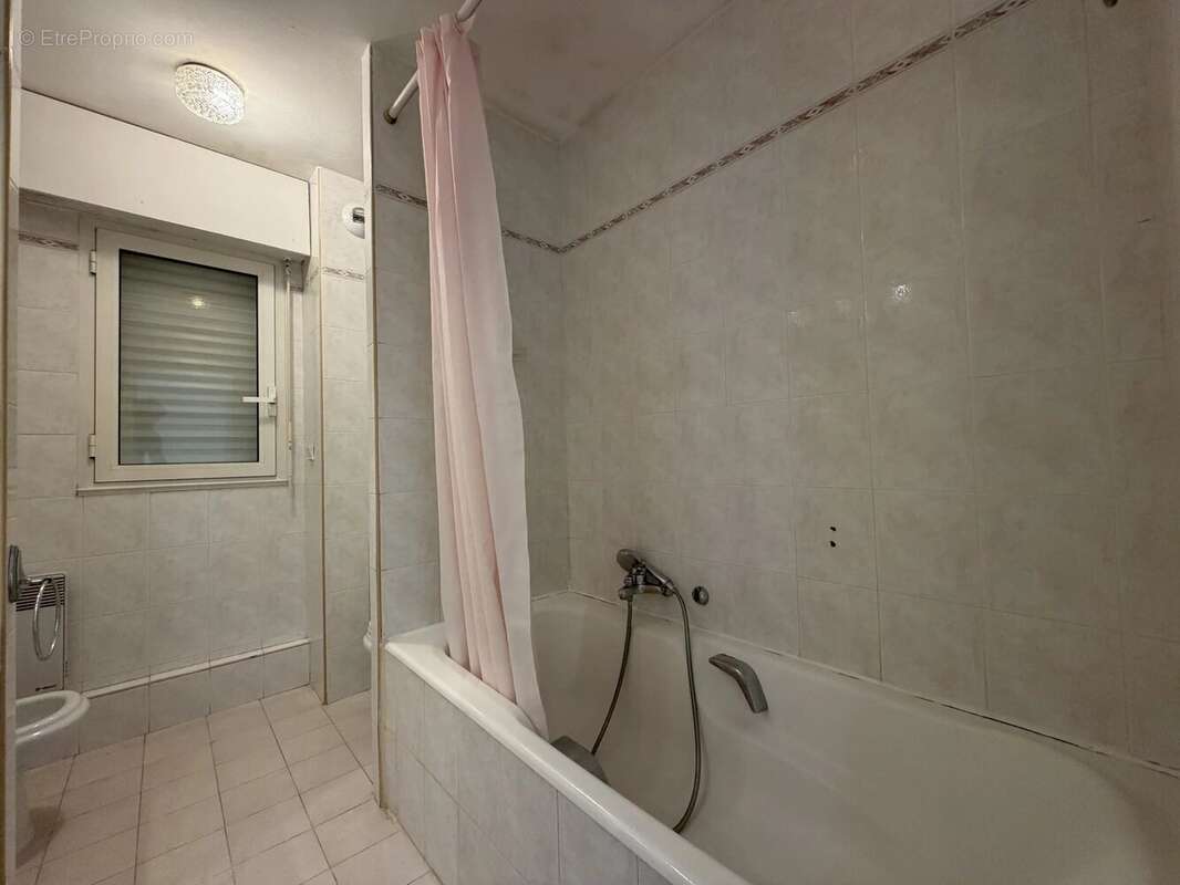 Appartement à BEAUSOLEIL