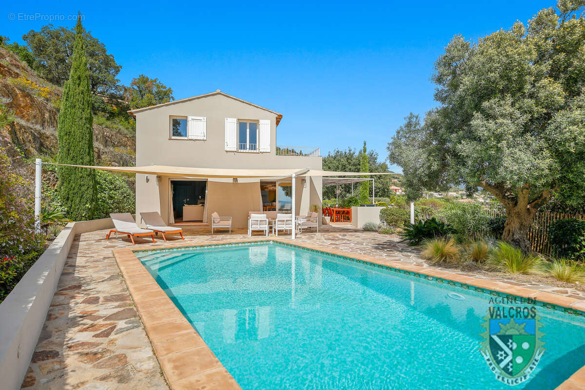 Maison à LA LONDE-LES-MAURES