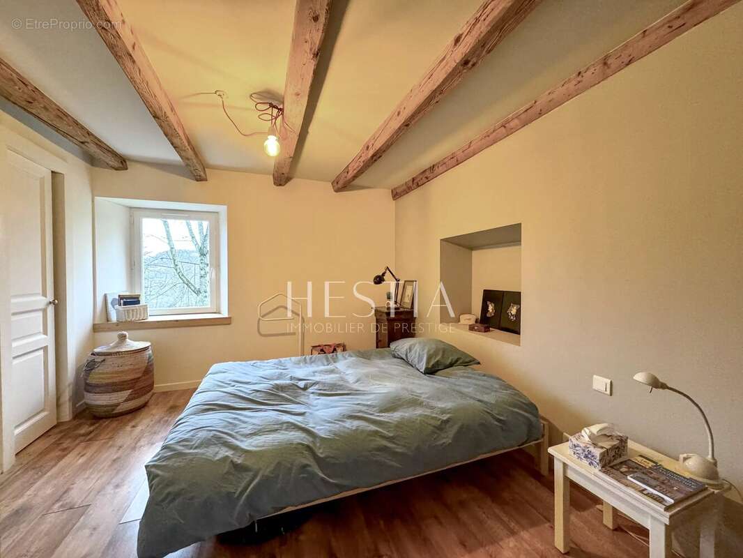 Maison à ALLONZIER-LA-CAILLE