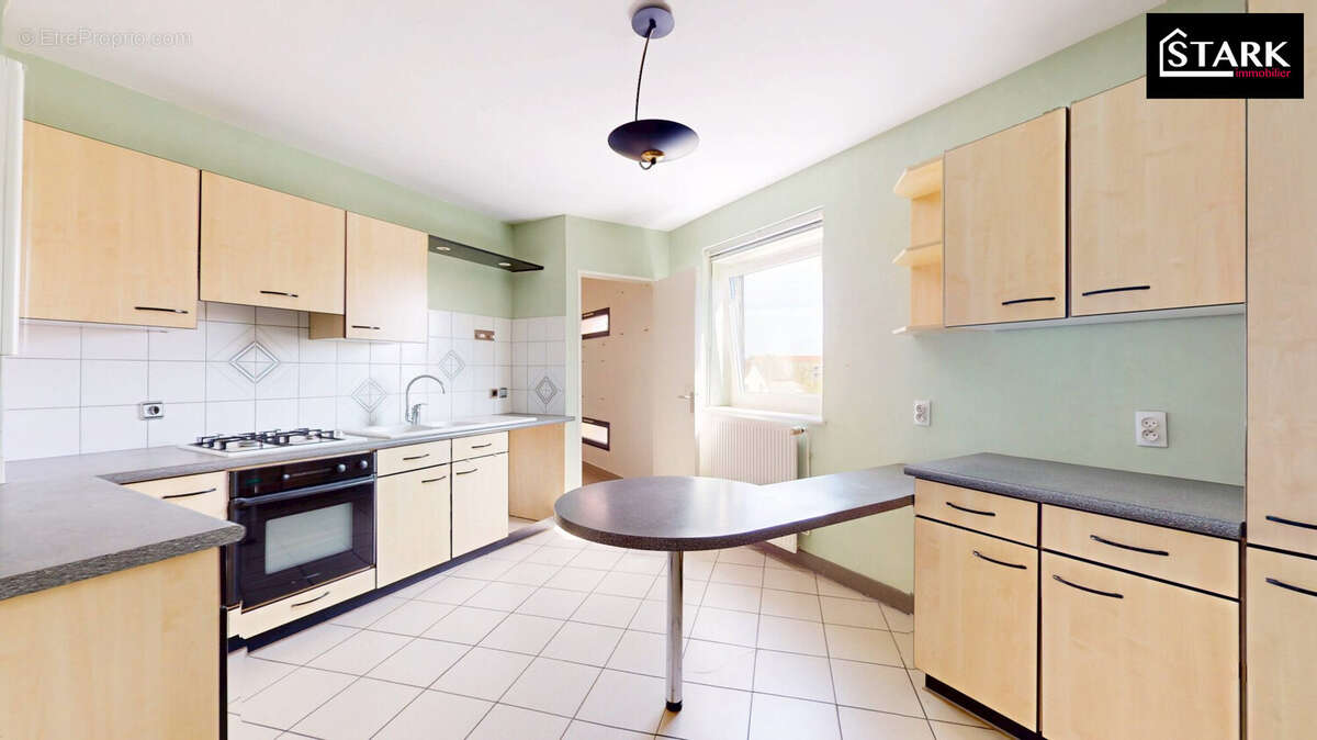 Appartement à VIEUX-CHARMONT