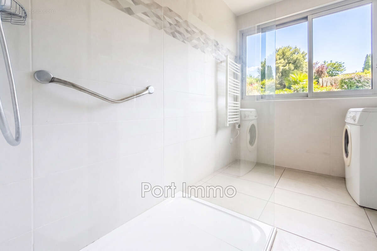 Appartement 51 m² à Cagnes-Sur-Mer  - photo 9