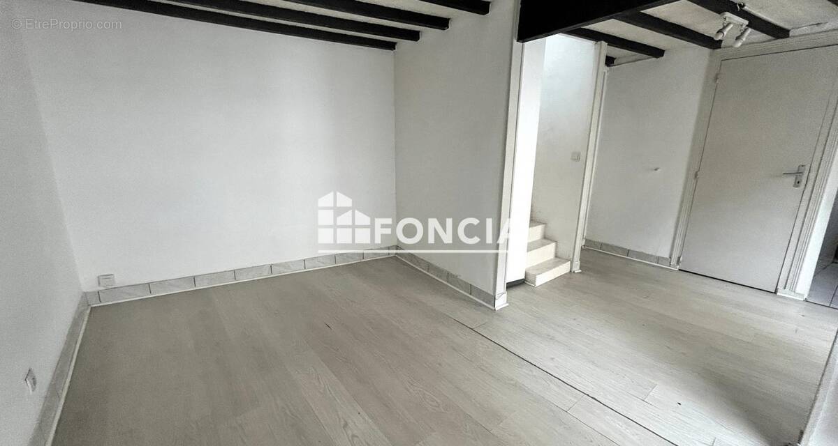 Appartement à PUTEAUX