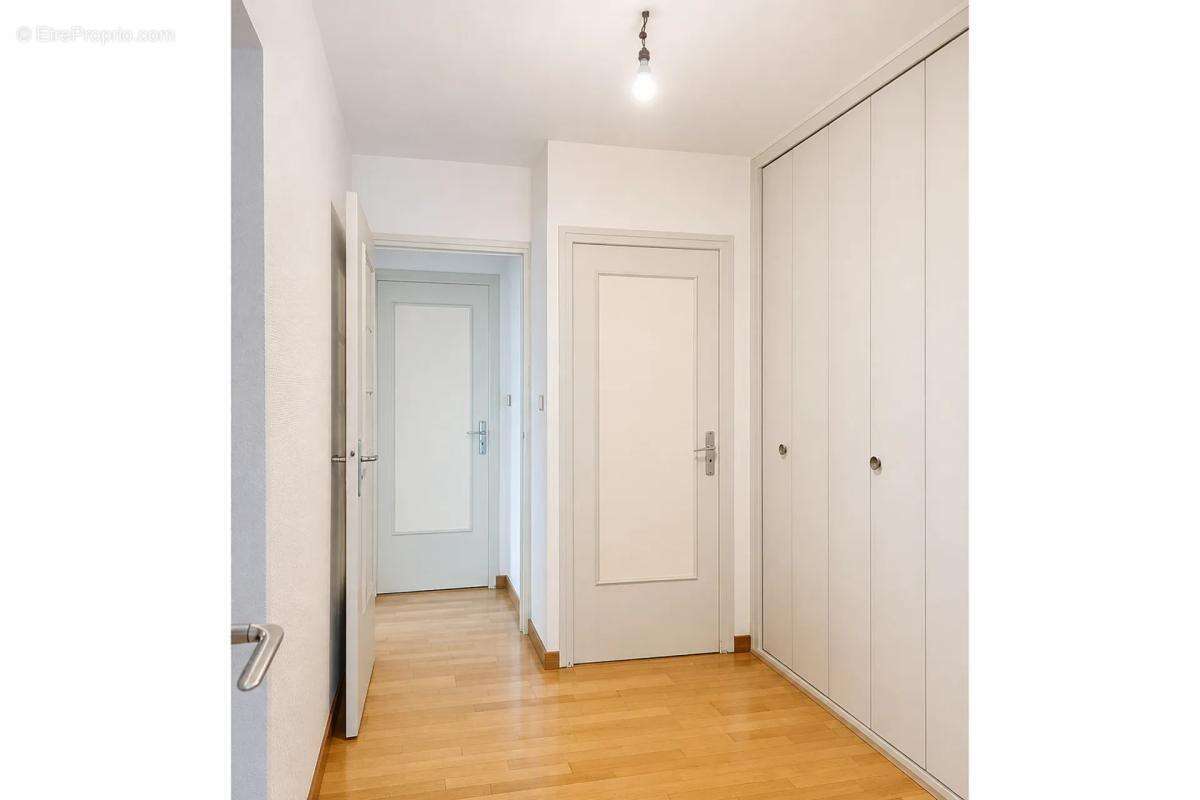 Appartement de 5 pièces à Échirolles Résidence du Château - photo 13