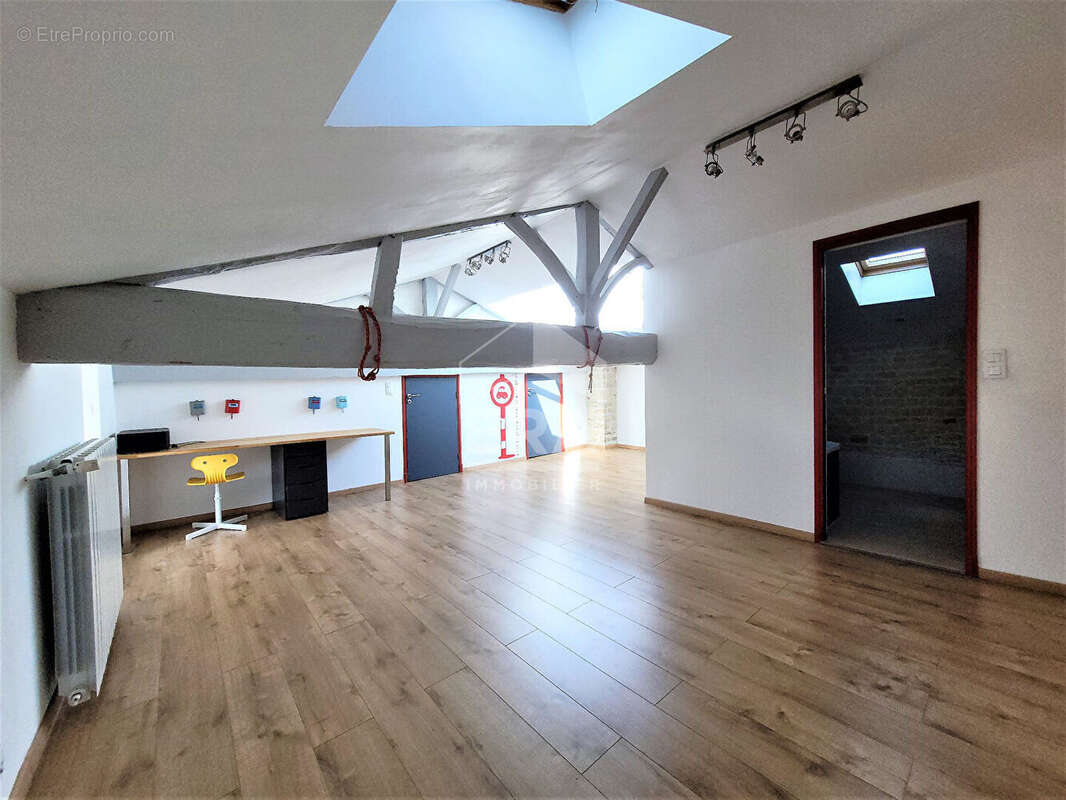 Maison à SAINTE-SOULLE