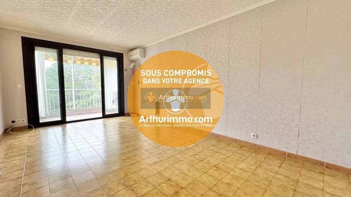 Appartement à FREJUS