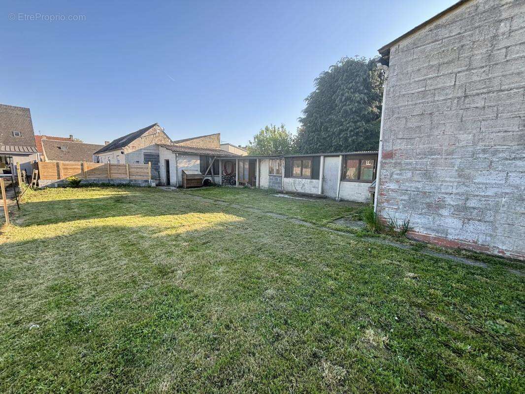 Maison à VILLERS-OUTREAUX