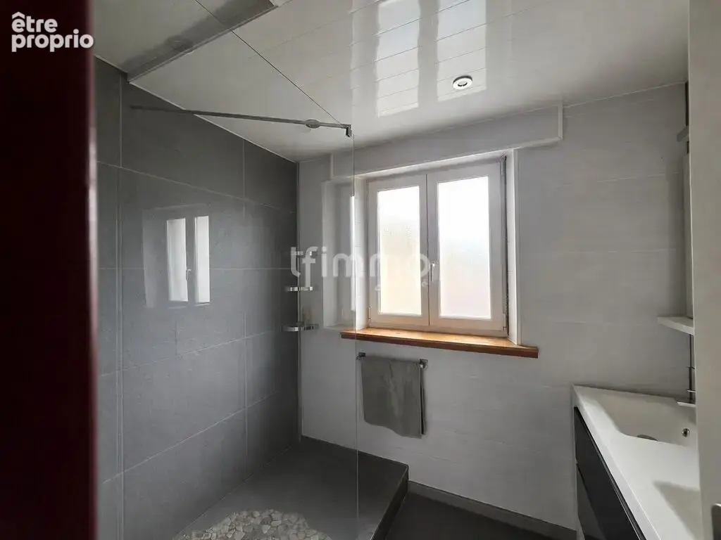 Grand duplex familial de 143 m² avec 2 garages et jardin privati - photo 7