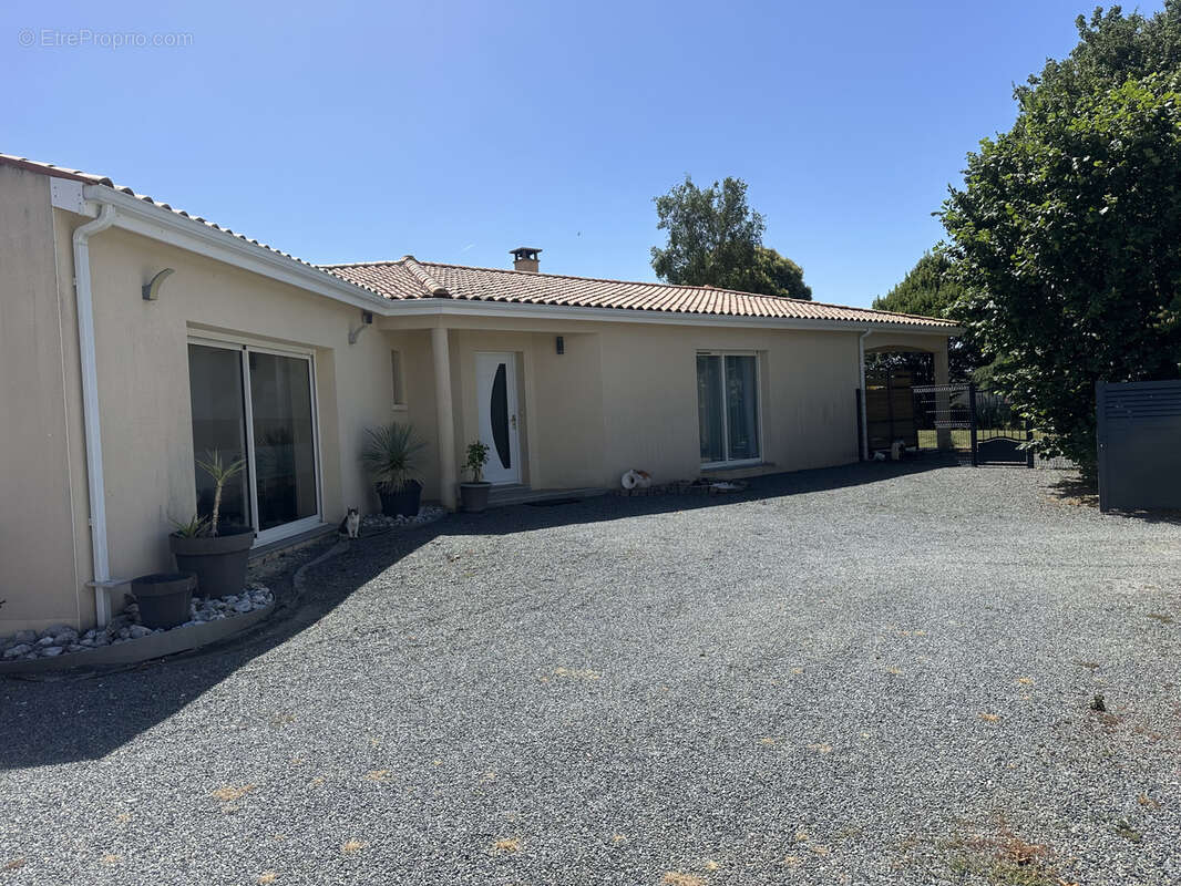 Maison à REPARSAC