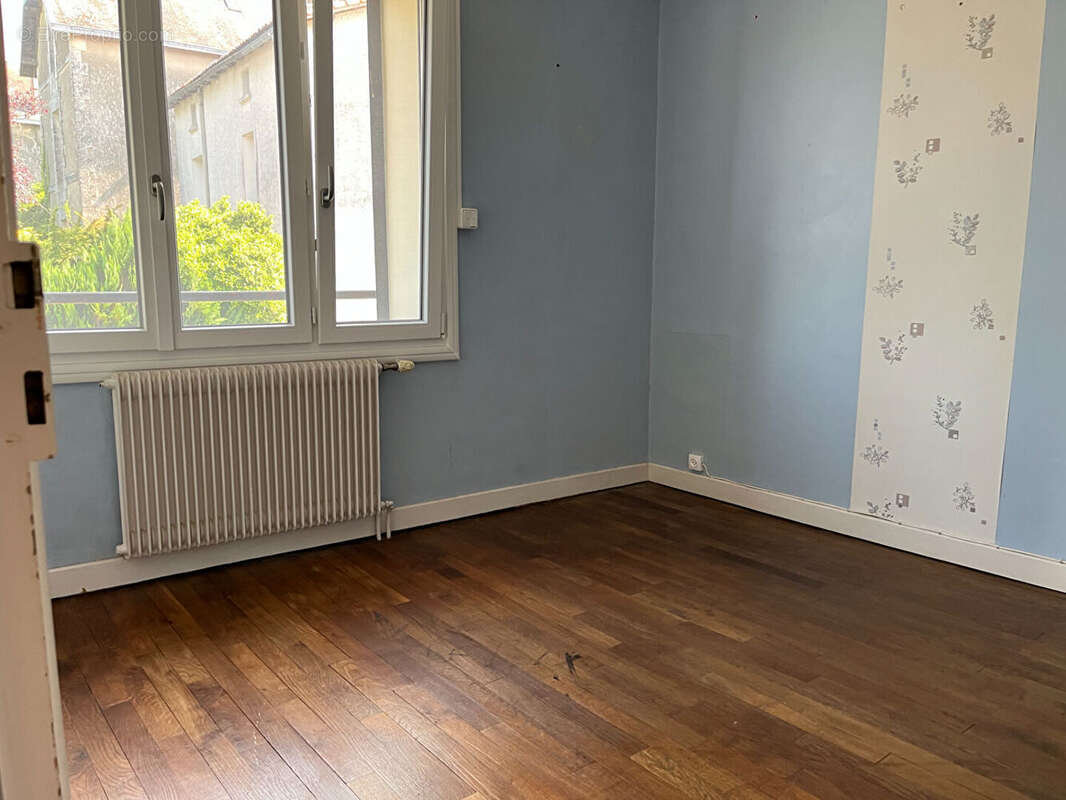 Maison à ASNIERES-SUR-BLOUR