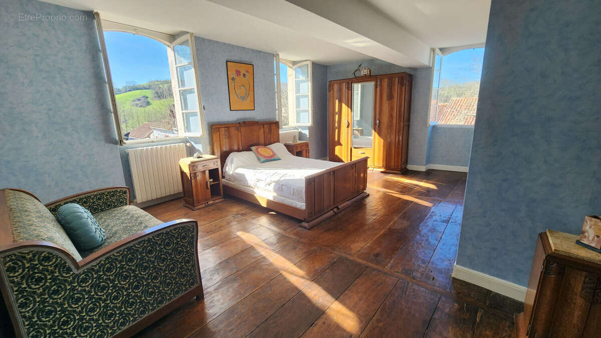 Maison à LA BASTIDE-CLAIRENCE