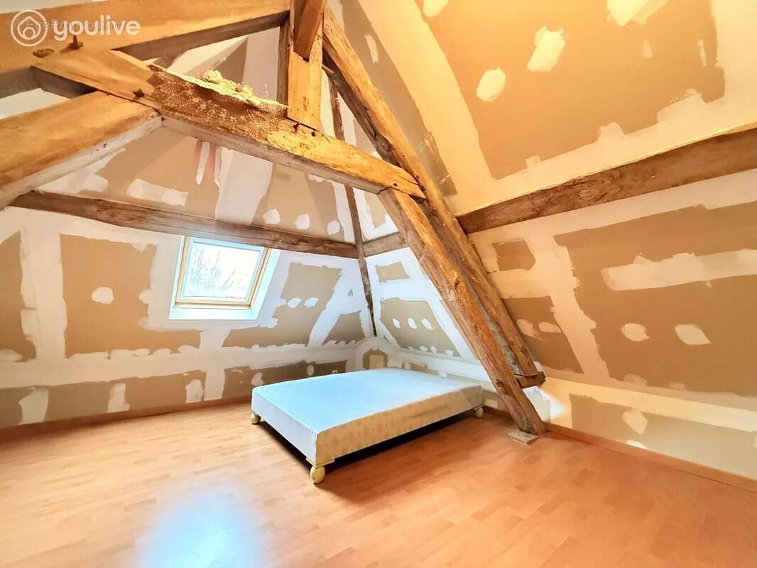 Maison à VILLERS-ECALLES