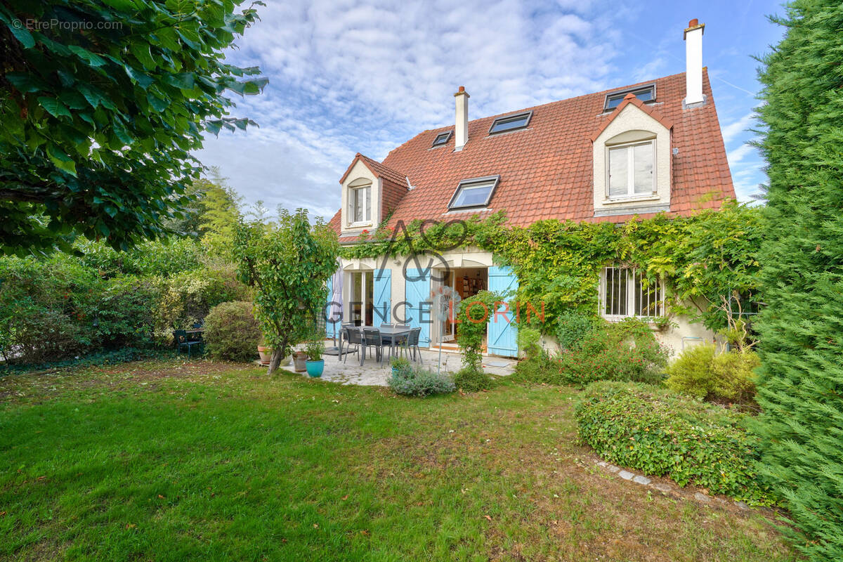 Maison à CROISSY-SUR-SEINE
