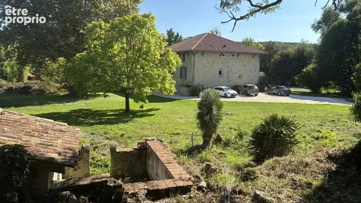 Maison 343 m² à Clermont-Dessous  - photo 2