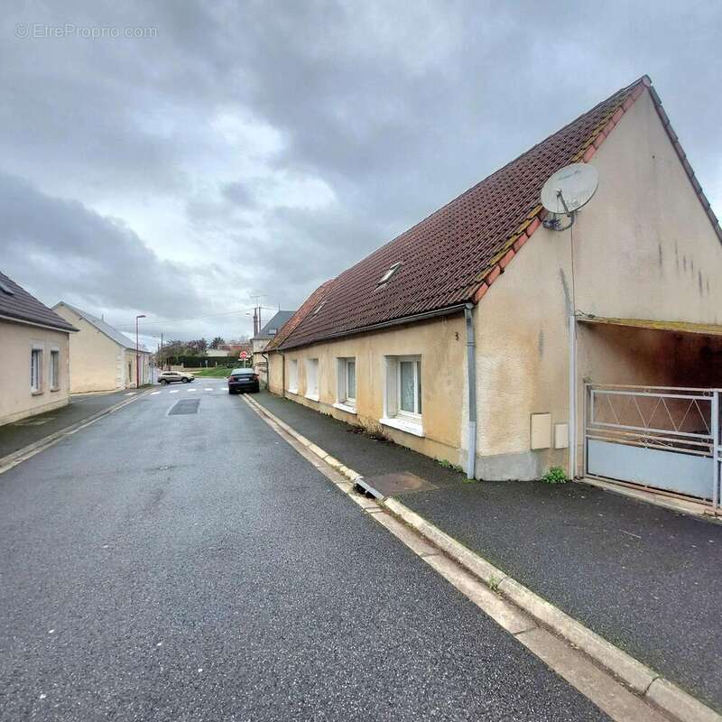 Photo 2 - Maison à TROUY