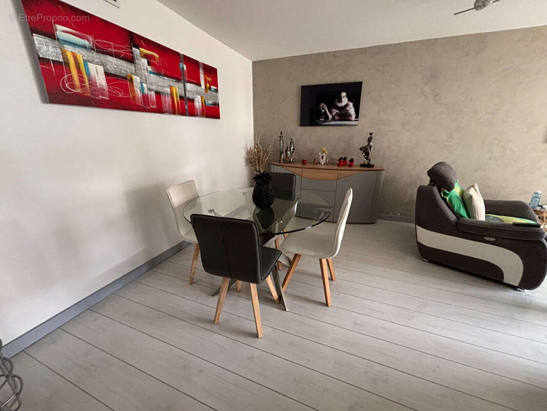 Appartement à MARSEILLE-12E