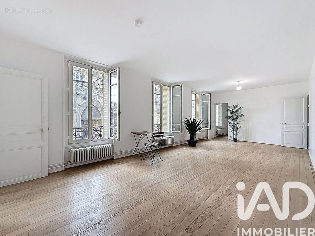 Photo 1 - Appartement à POISSY