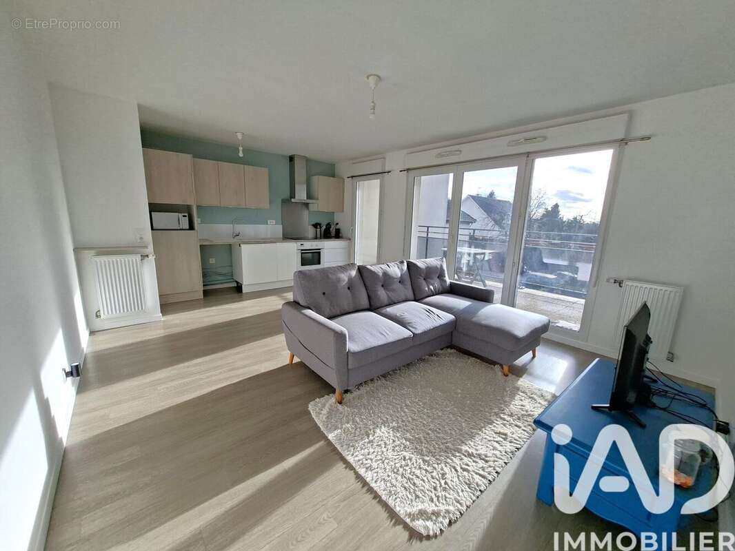 Photo 2 - Appartement à THORIGNY-SUR-MARNE