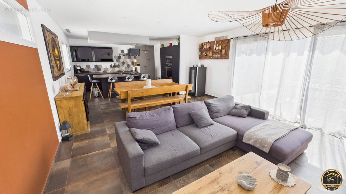 Maison 107 m² à Bize-Minervois  - photo 4