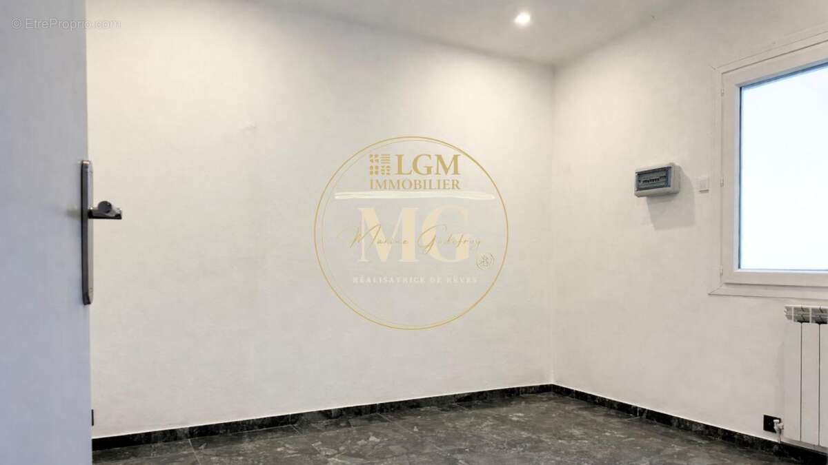 Maison à SAINT-CHRISTOL-LES-ALES