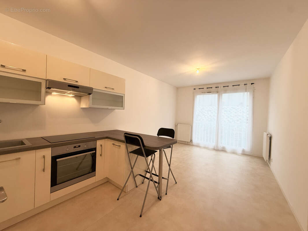 Appartement à VILLENOY