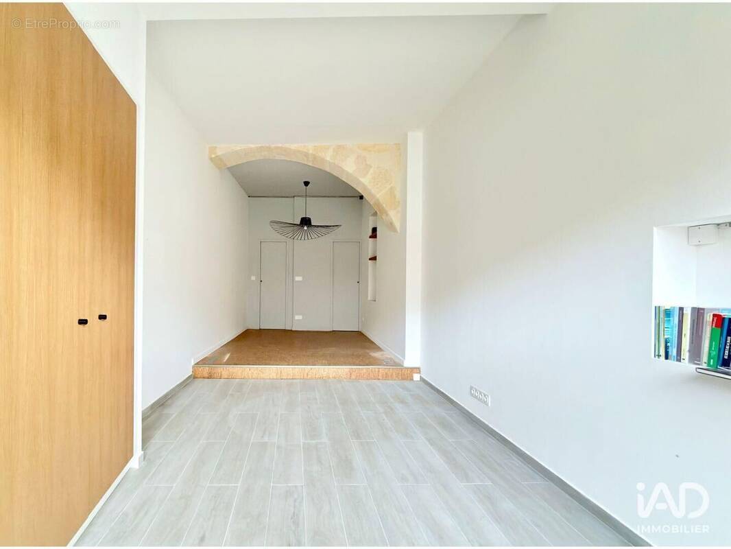 Photo 1 - Commerce à BORDEAUX