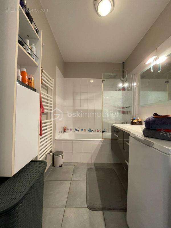 Appartement T3 68 m² avec jardin, terrasse, garage, cave et stationnement privatif – La Ravoire - photo 14