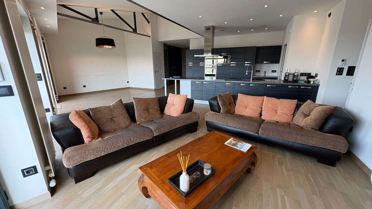 Appartement à MOULINS