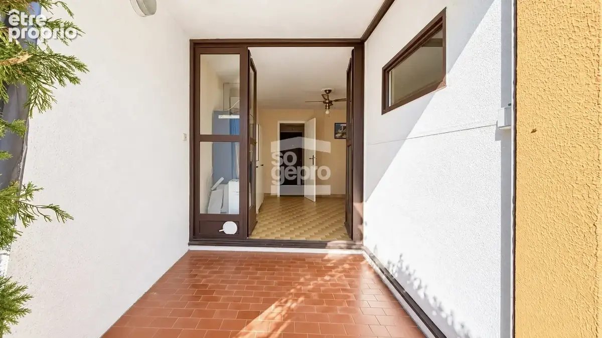 Réf : 2345 : Vente Studio couchette en rez-de-jardin avec parking, Mont Saint Martin ! - photo 5