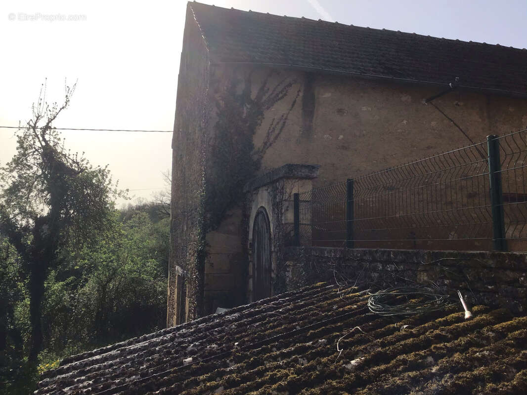 Maison à LES EYZIES-DE-TAYAC-SIREUIL