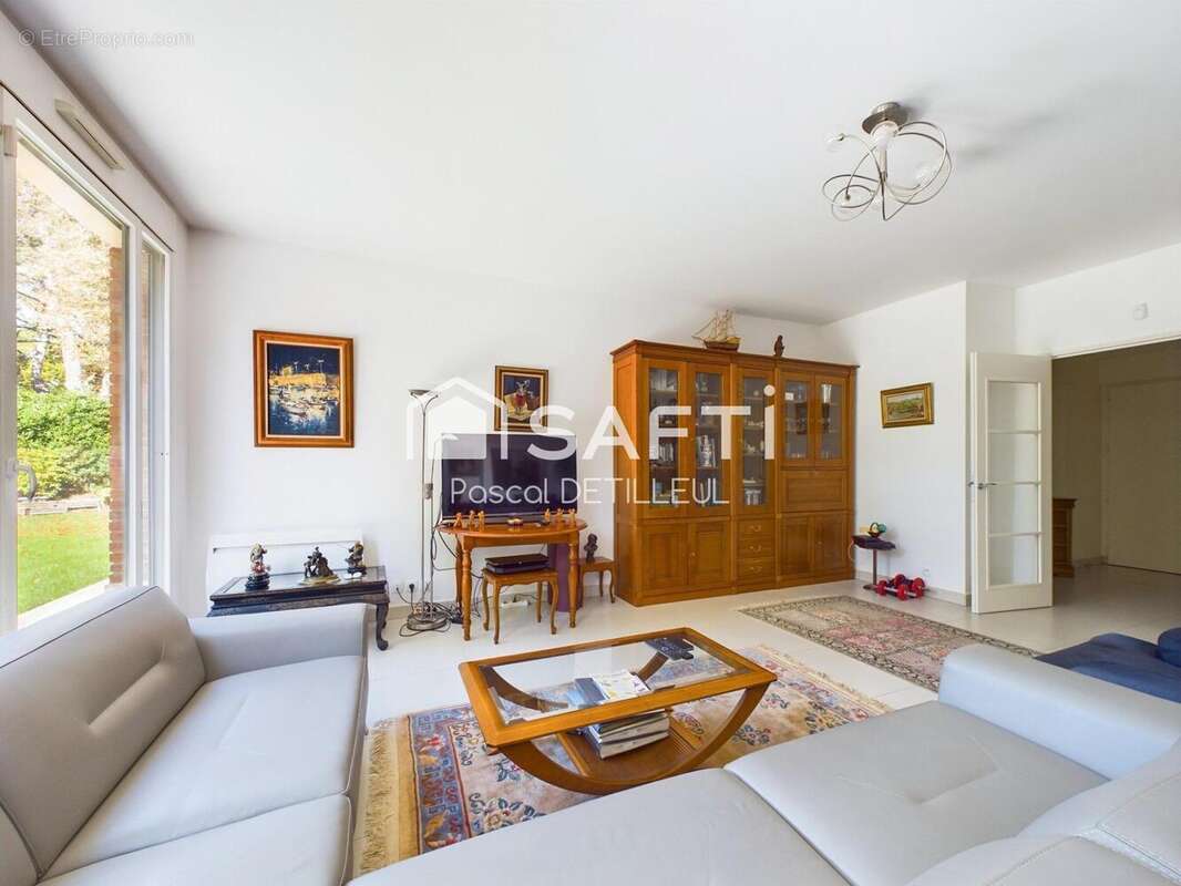 Photo 6 - Appartement à GARCHES