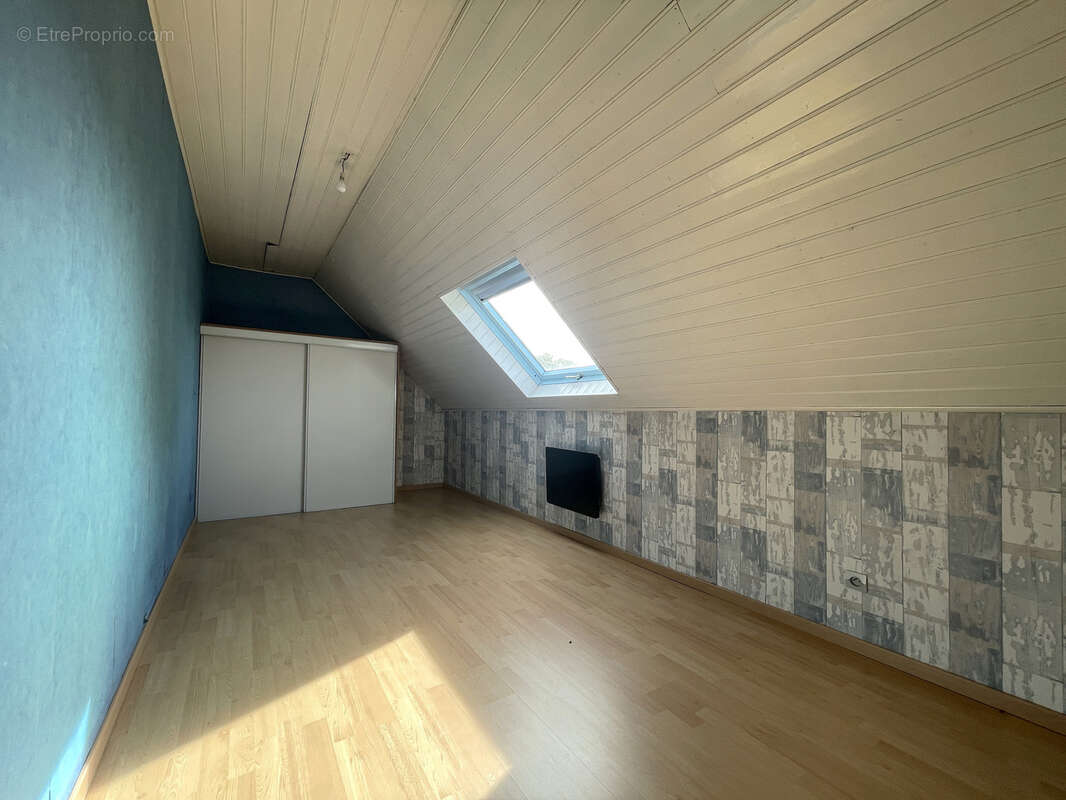 Maison à LIGNE