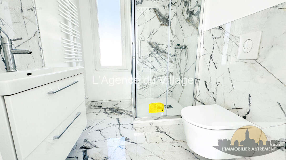 Maison à SAINTE-GENEVIEVE