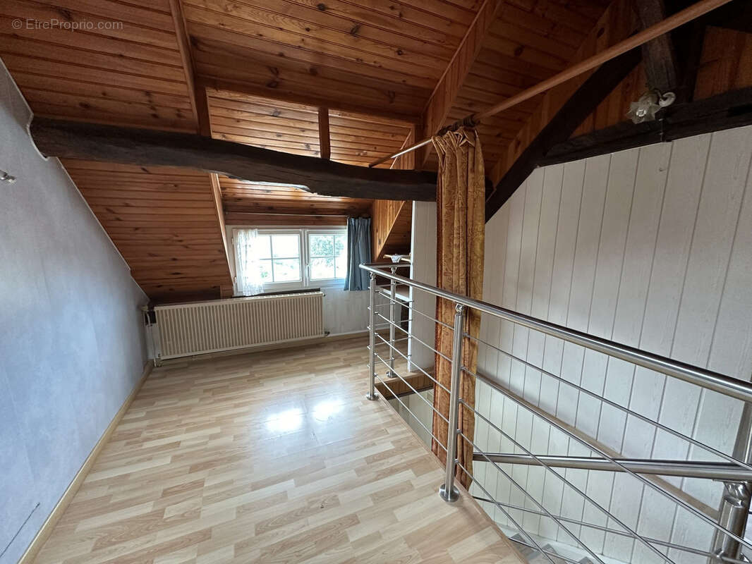 Superbe propriété Type 8 dépendances de 200 m2 sur 4100 m2 de terrain - photo 13