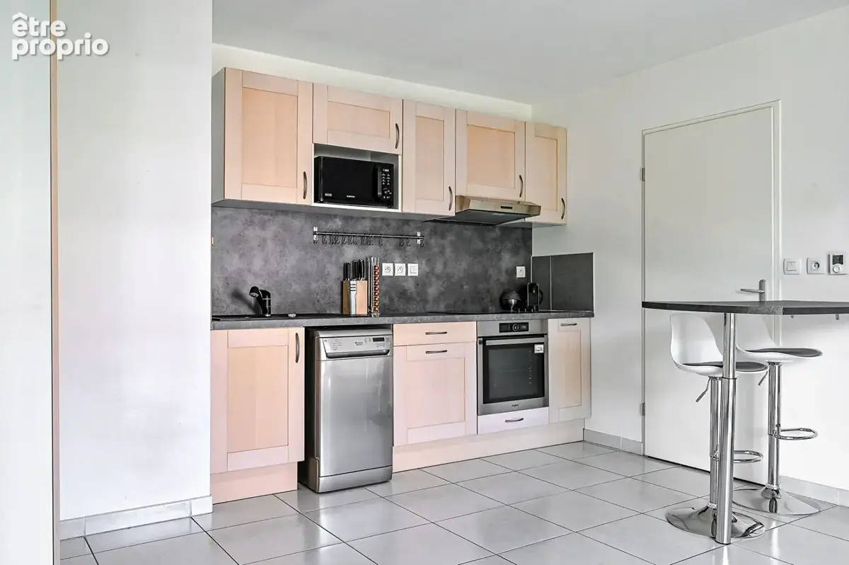 Appartement T2 de 43m2 avec une terrasse de 10m2 et 1 parking en sous-sol à Marseille - photo 7
